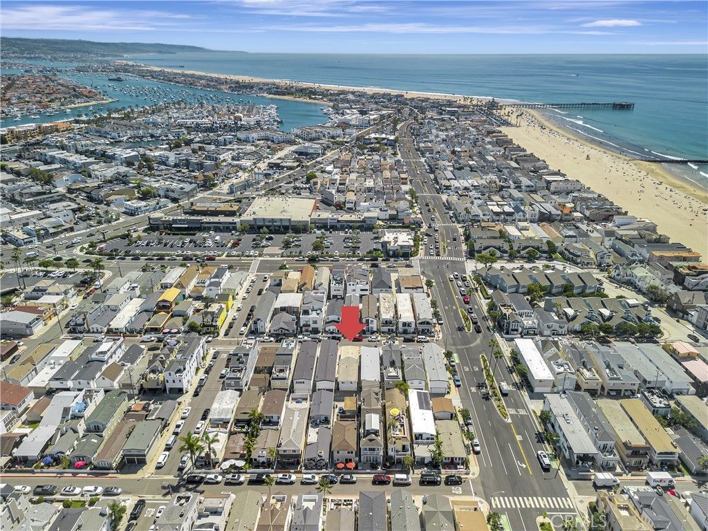 213 33rd Street, Newport Beach, CA 92663 Main Photo