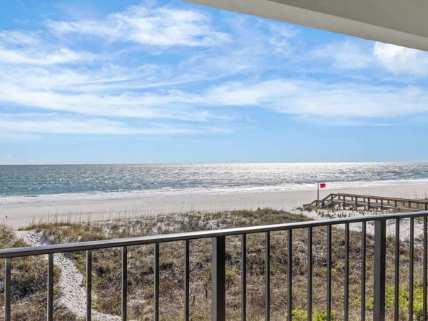 829 1St St, Unit 3B, Jacksonville Beach, FL 32250