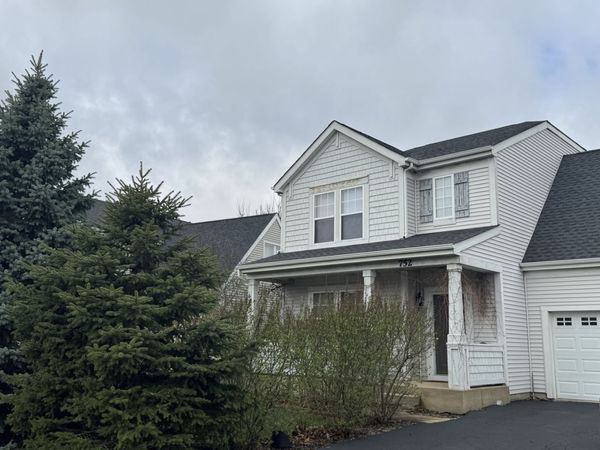 752 S Parkside Drive, Round Lake, IL 60073