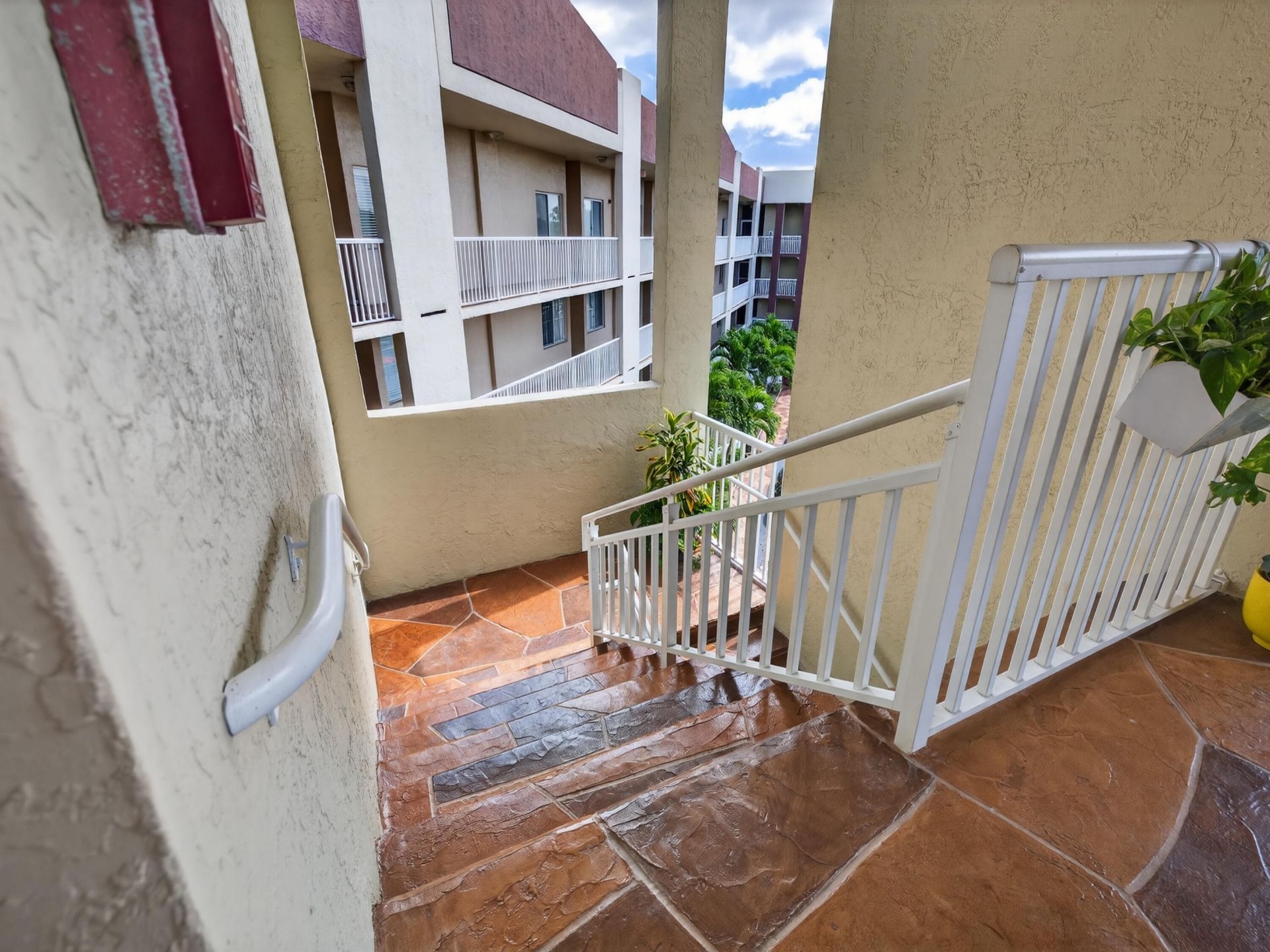 7708 Trent Drive, Tamarac, FL 33321 Photo