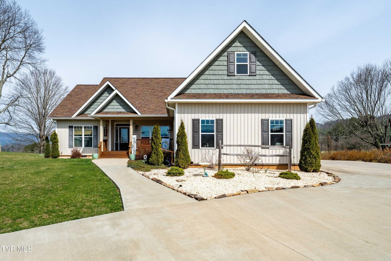 533 Highland Acres, Mountain City, TN 37683 Main Photo
