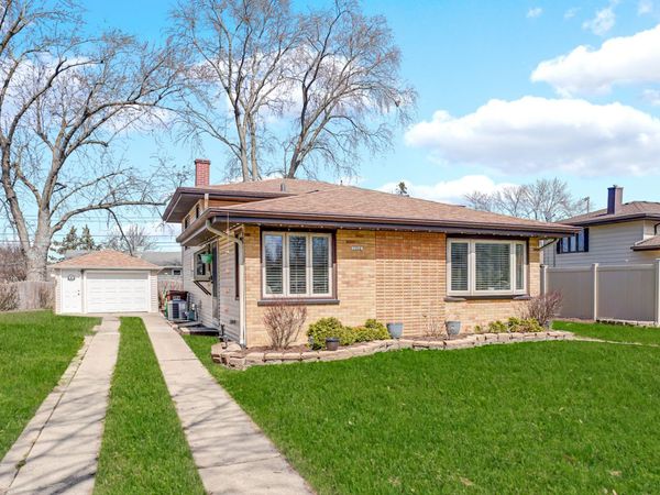 7306 Dorothy Lane , Tinley Park, IL 60477