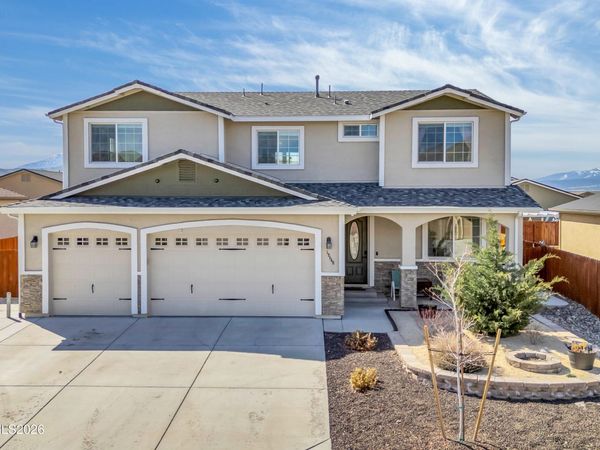 18648 Granite Peak Court, Reno, NV 89508