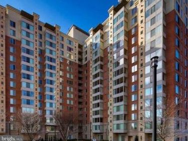 2726 GALLOWS DRIVE , Unit 915, VIENNA, VA 22181