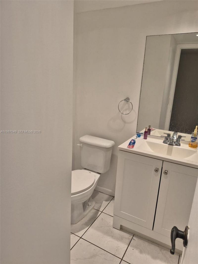 200 Ashbury Rd , Unit 307, Hollywood, FL 33024 Photo