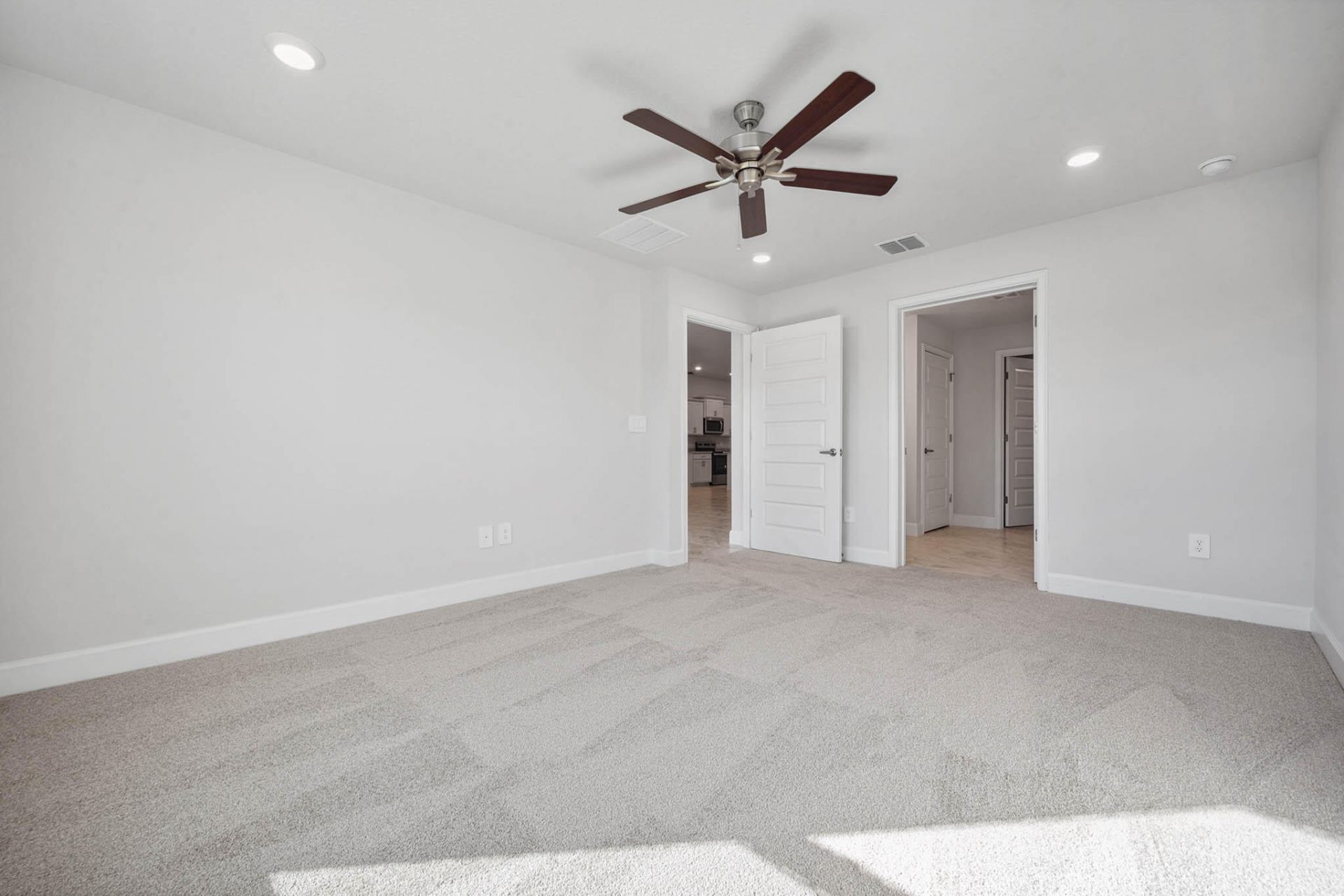 8646 Giovanni Avenue, Fort Pierce, FL 34951 Photo