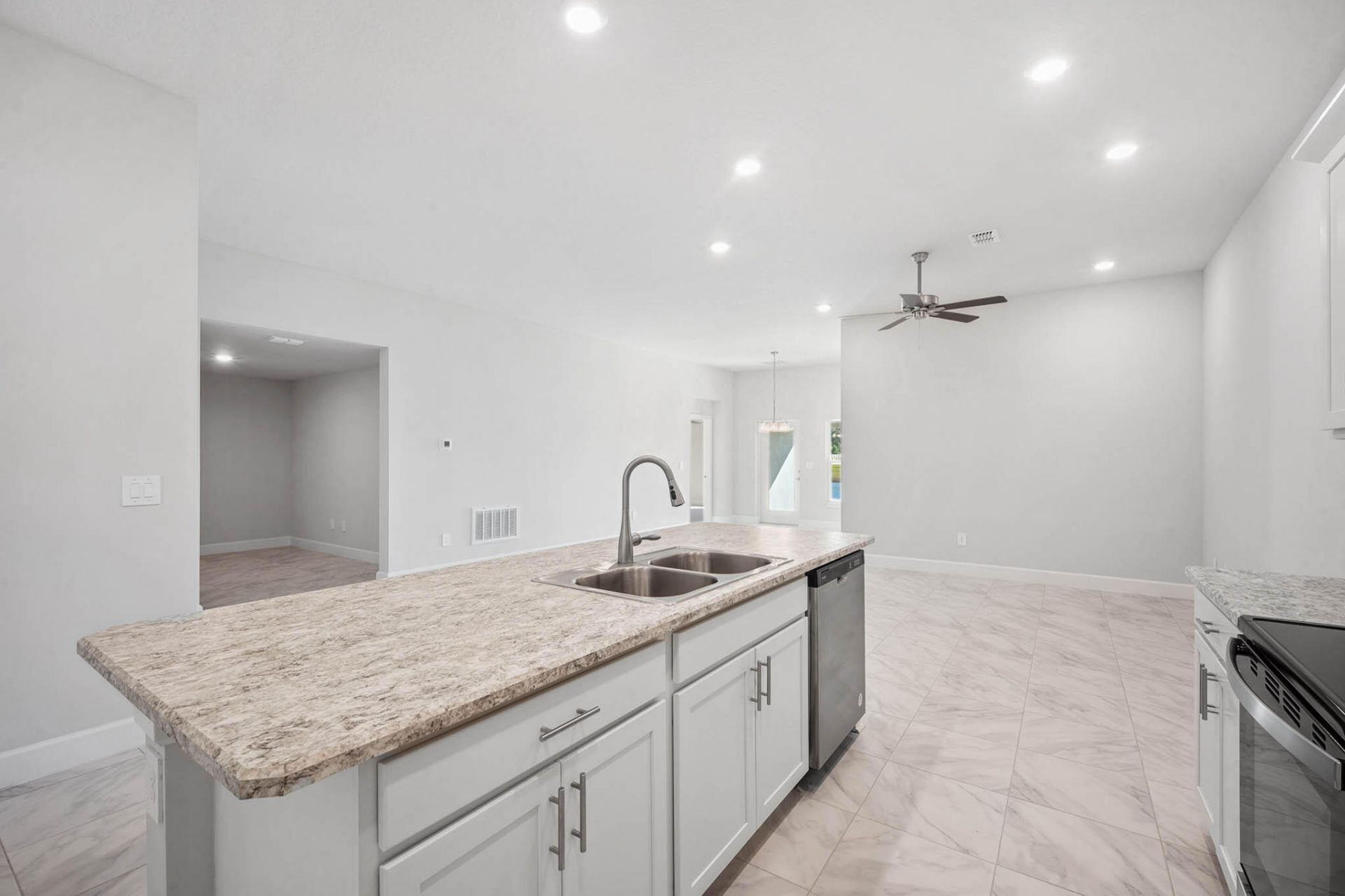 8646 Giovanni Avenue, Fort Pierce, FL 34951 Photo