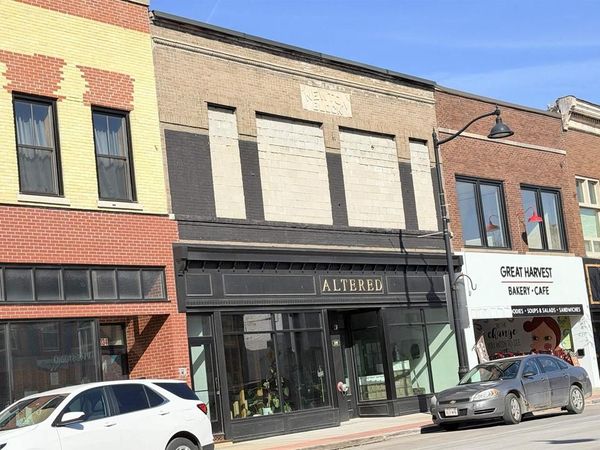 128 - 130 Front Street #130B, Beaver Dam, WI 53916