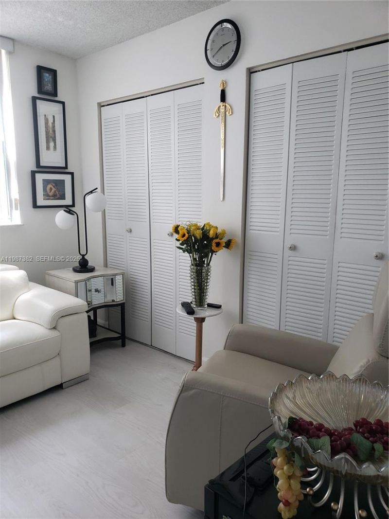 11800 SW 18th St , Unit 327-4, Miami, FL 33175 Photo