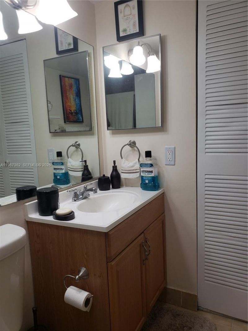 11800 SW 18th St, Unit 327-4, Miami, FL 33175 Photo