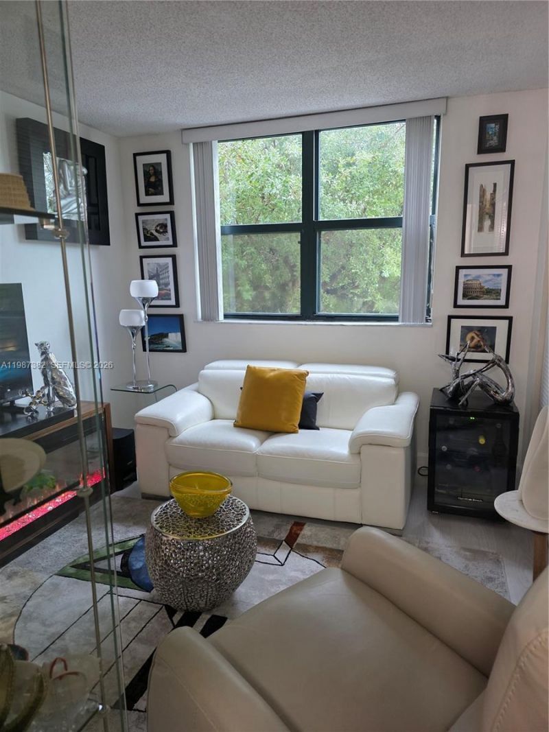 11800 SW 18th St, Unit 327-4, Miami, FL 33175 Photo