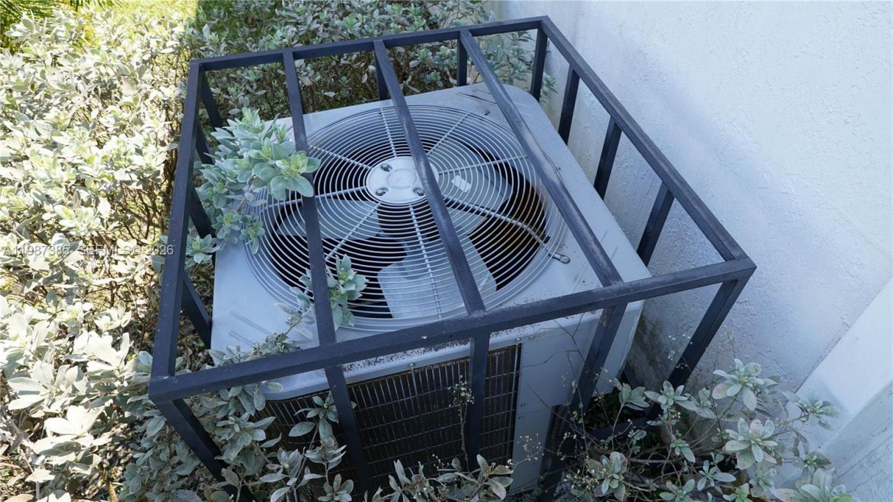 16869 SW 109th Pl, Miami, FL 33157 Photo