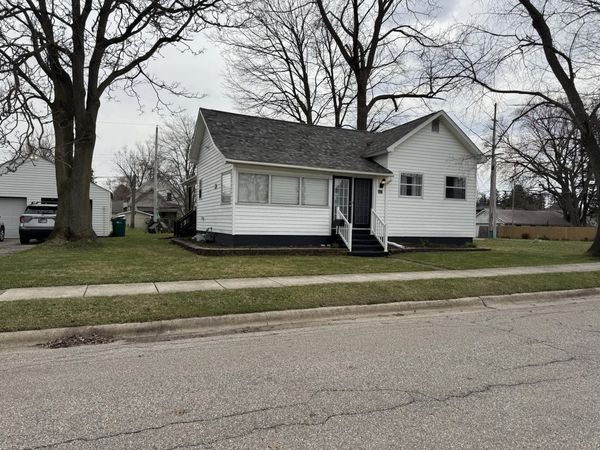 311 John Street , La Porte, IN 46350