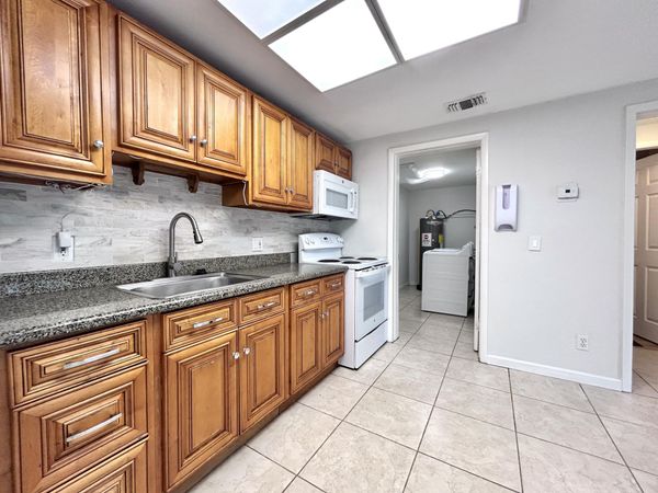 7168 Southgate Boulevard, Unit 7168, Tamarac, FL 33321