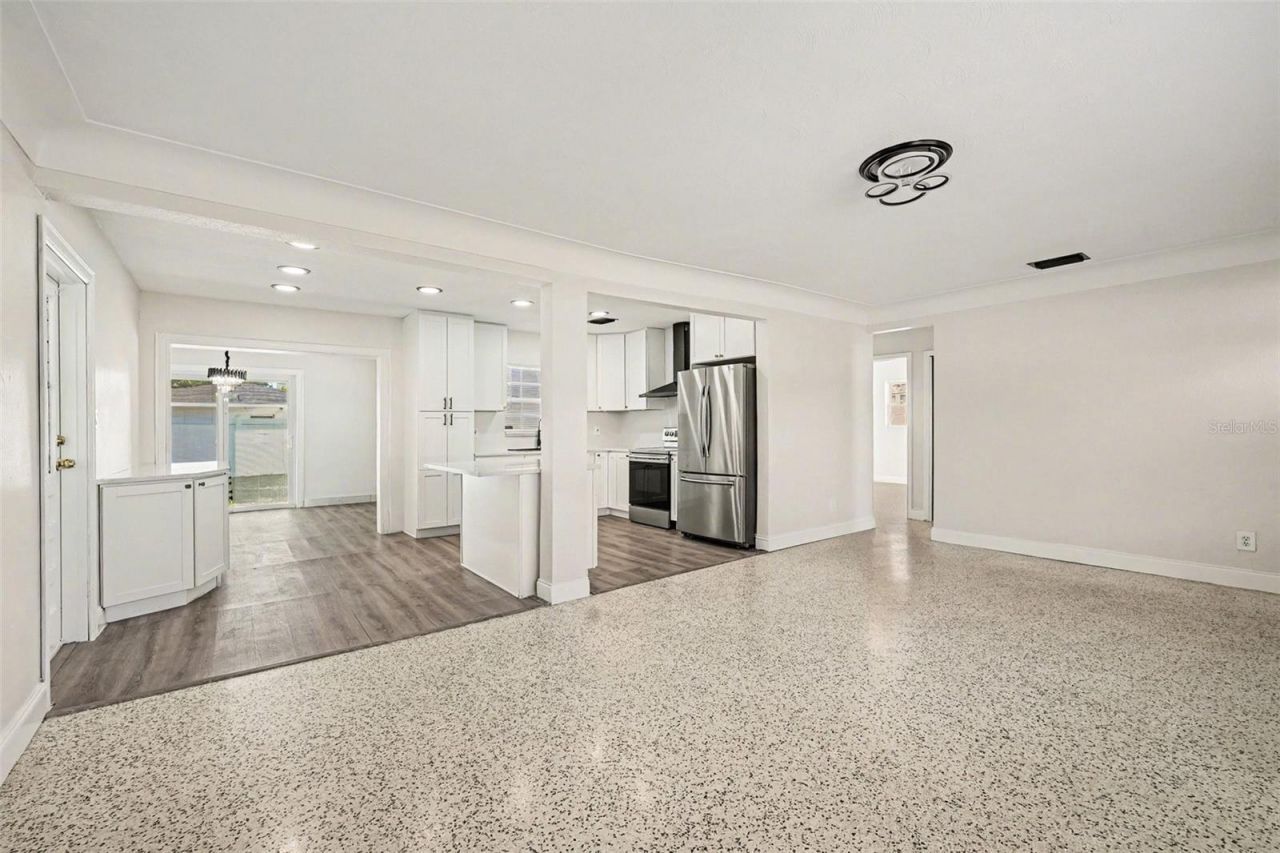 1514 W River Lane , Tampa, FL 33603 Photo