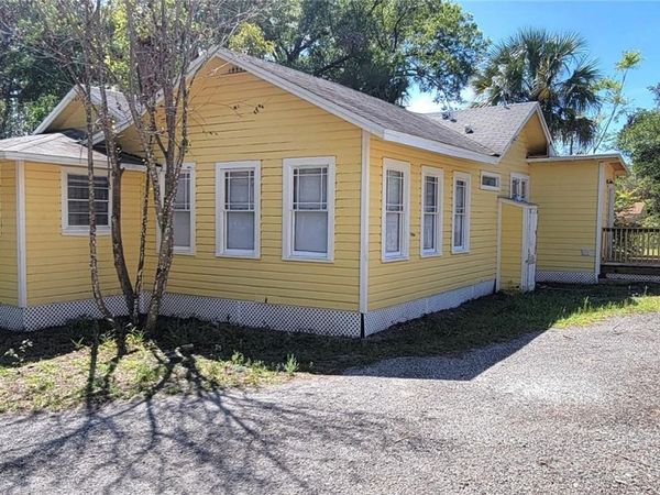 735 MONTREVILLE AVE , DELAND, FL 32724