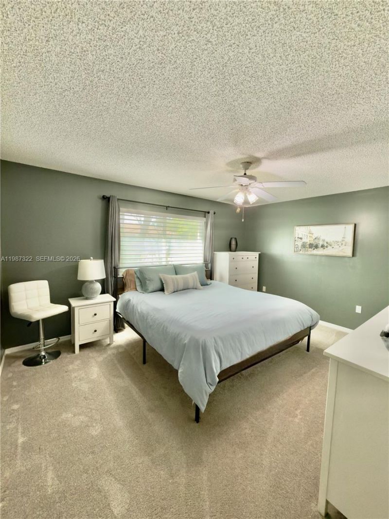 2319 NW 193rd Ave, Pembroke Pines, FL 33029 Photo