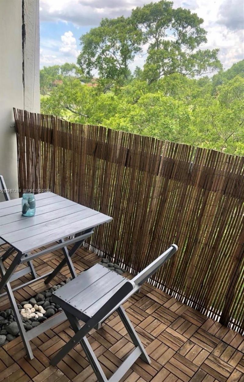 10317 NW 9th St Cir , Unit 507-9, Miami, FL 33172 Photo