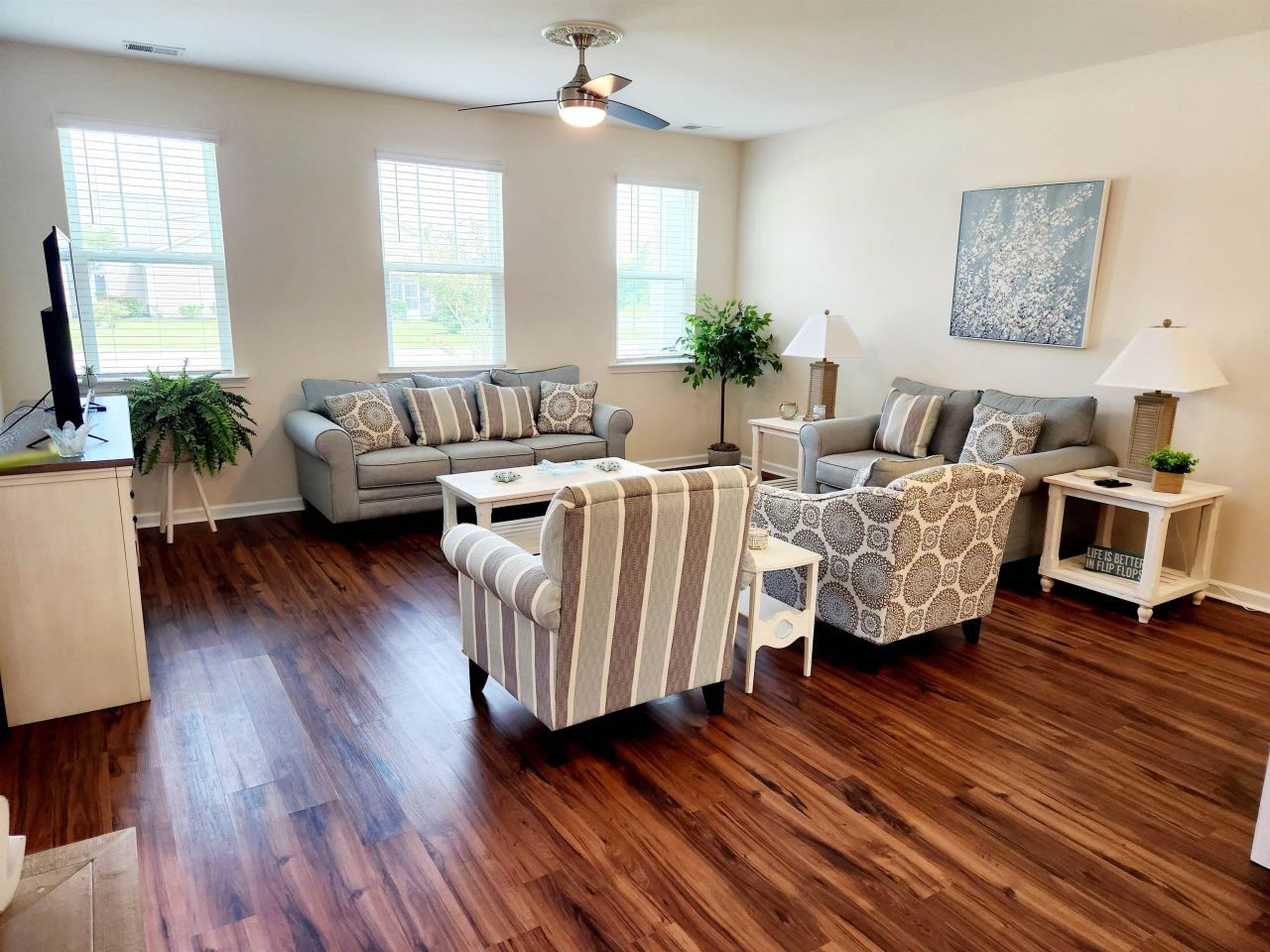 516 Papyrus Circle Photo 9