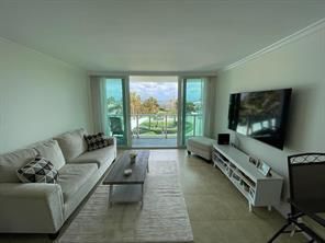 333 NE 21st Avenue, Unit 408, Deerfield Beach, FL 33441 Photo