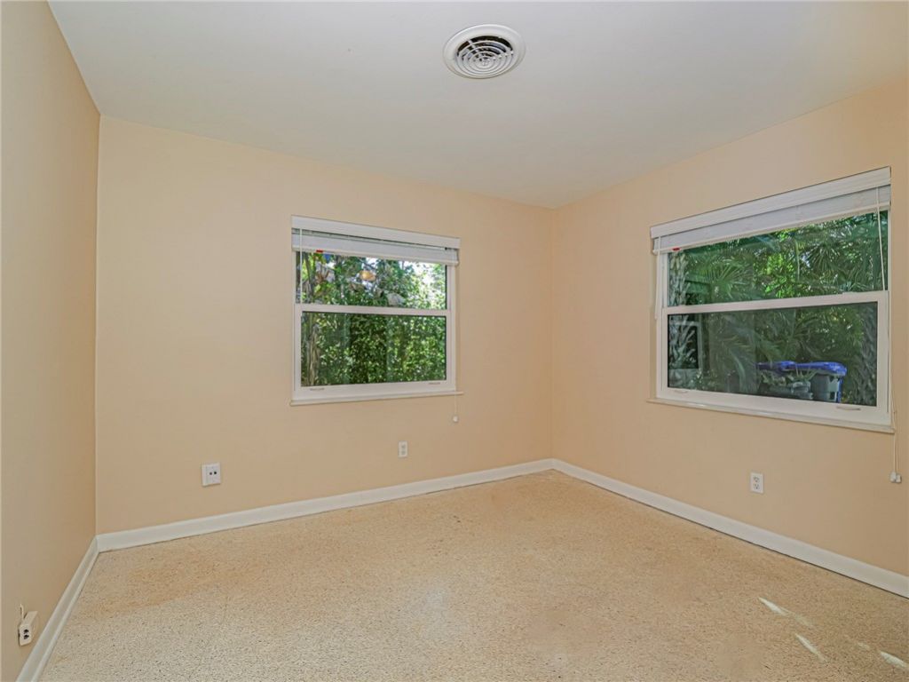 5008 Tradewinds Drive, Vero Beach, FL 32963 Photo