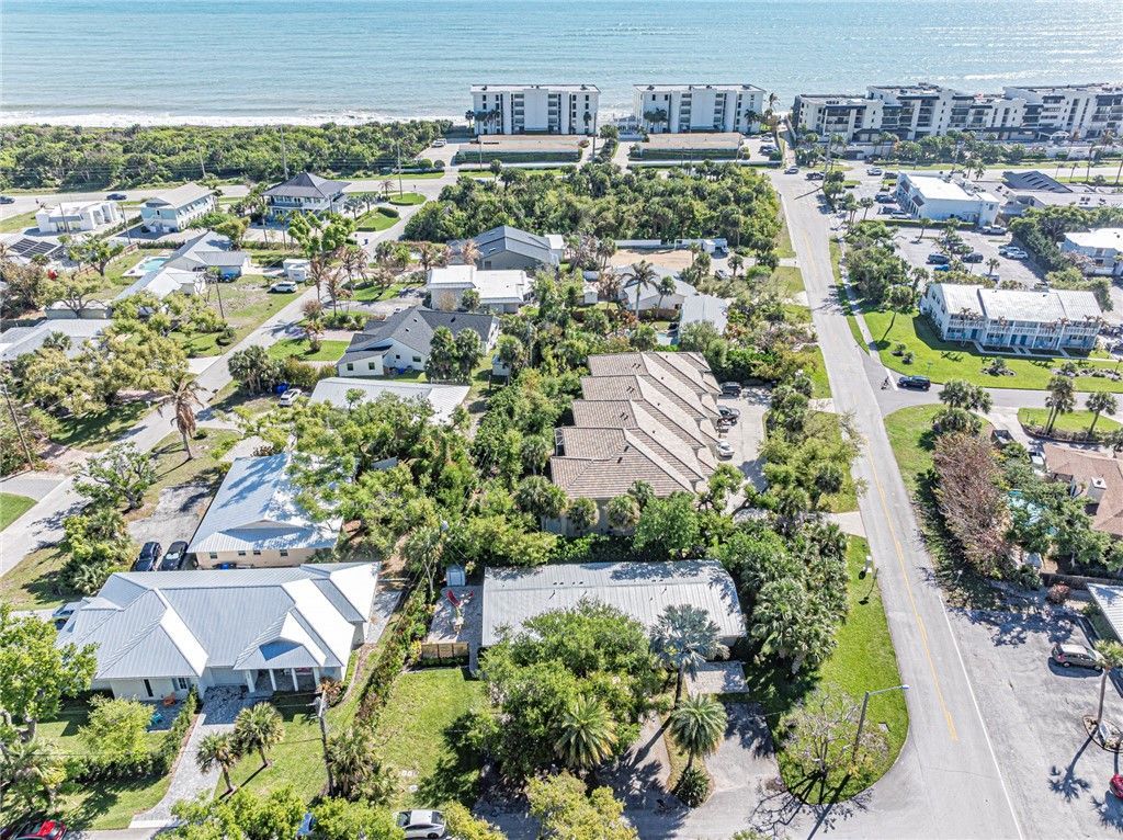 5008 Tradewinds Drive, Vero Beach, FL 32963 Photo