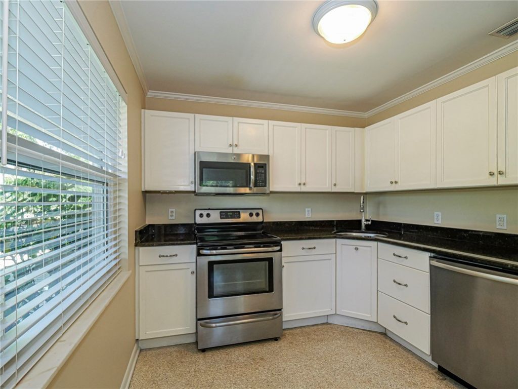 5008 Tradewinds Drive, Vero Beach, FL 32963 Photo