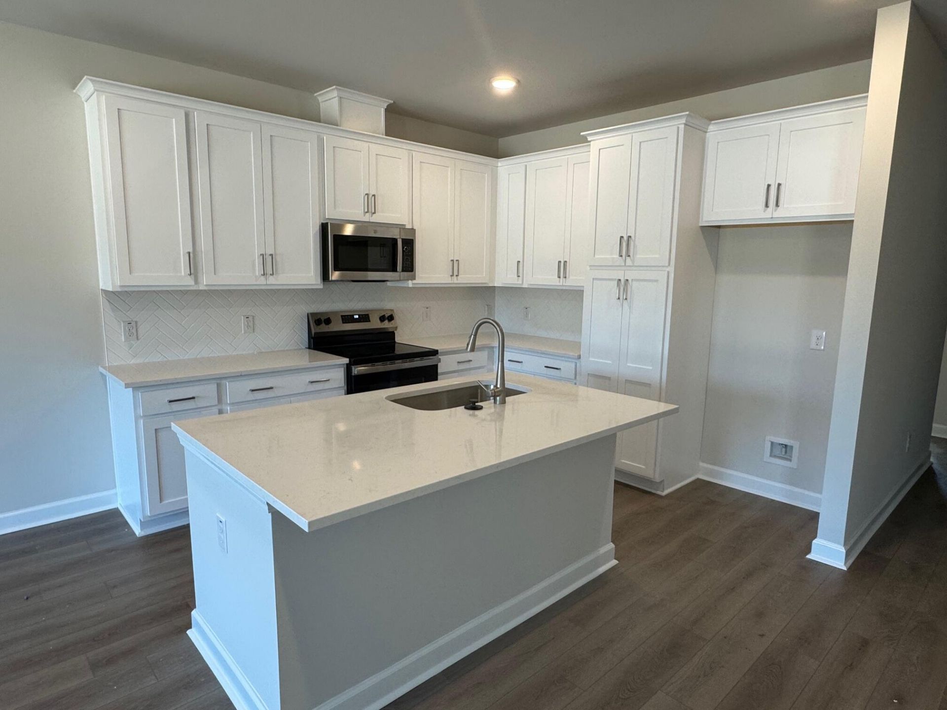 5051 Blackberry Lane Lane Photo 5