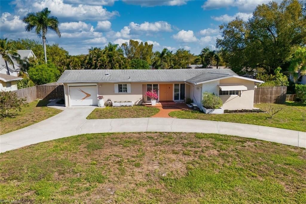 1239 Stadler Dr, Fort Myers, FL 33901 Photo