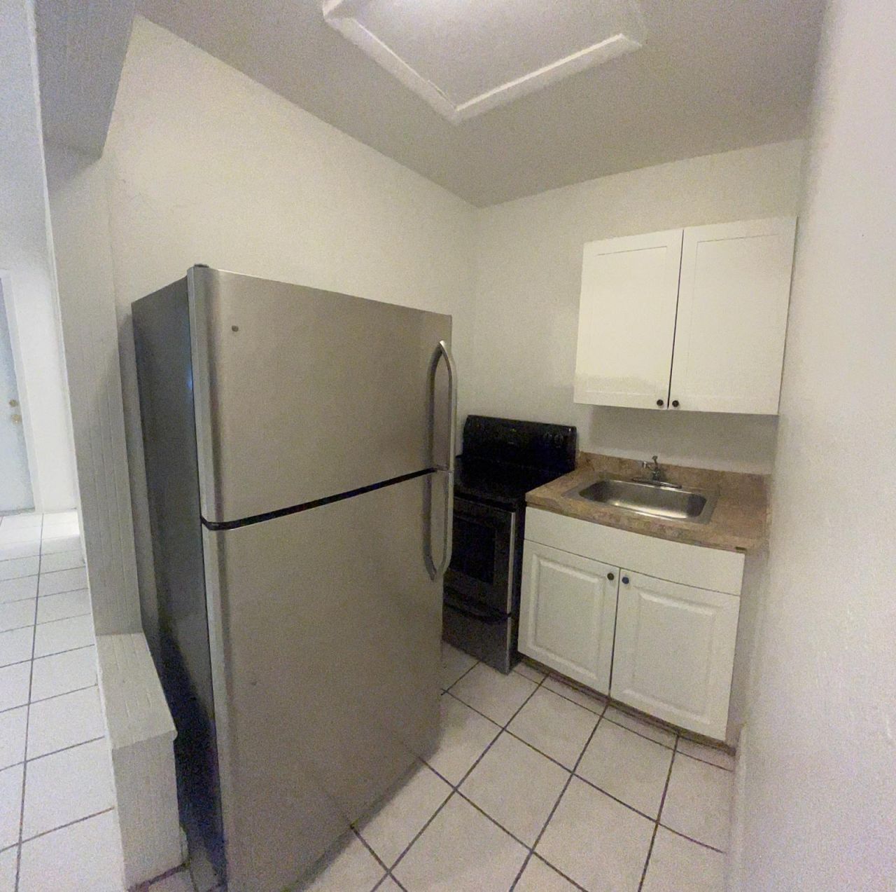 5930 Pierce Street, Unit 3, Hollywood, FL 33021 Photo