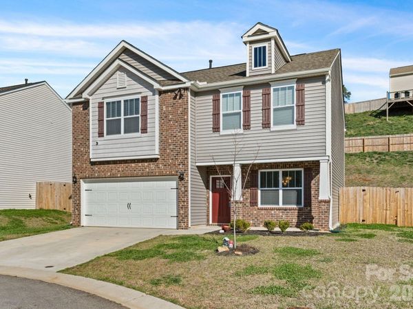 814 Monterey Court, Asheville, NC 28806