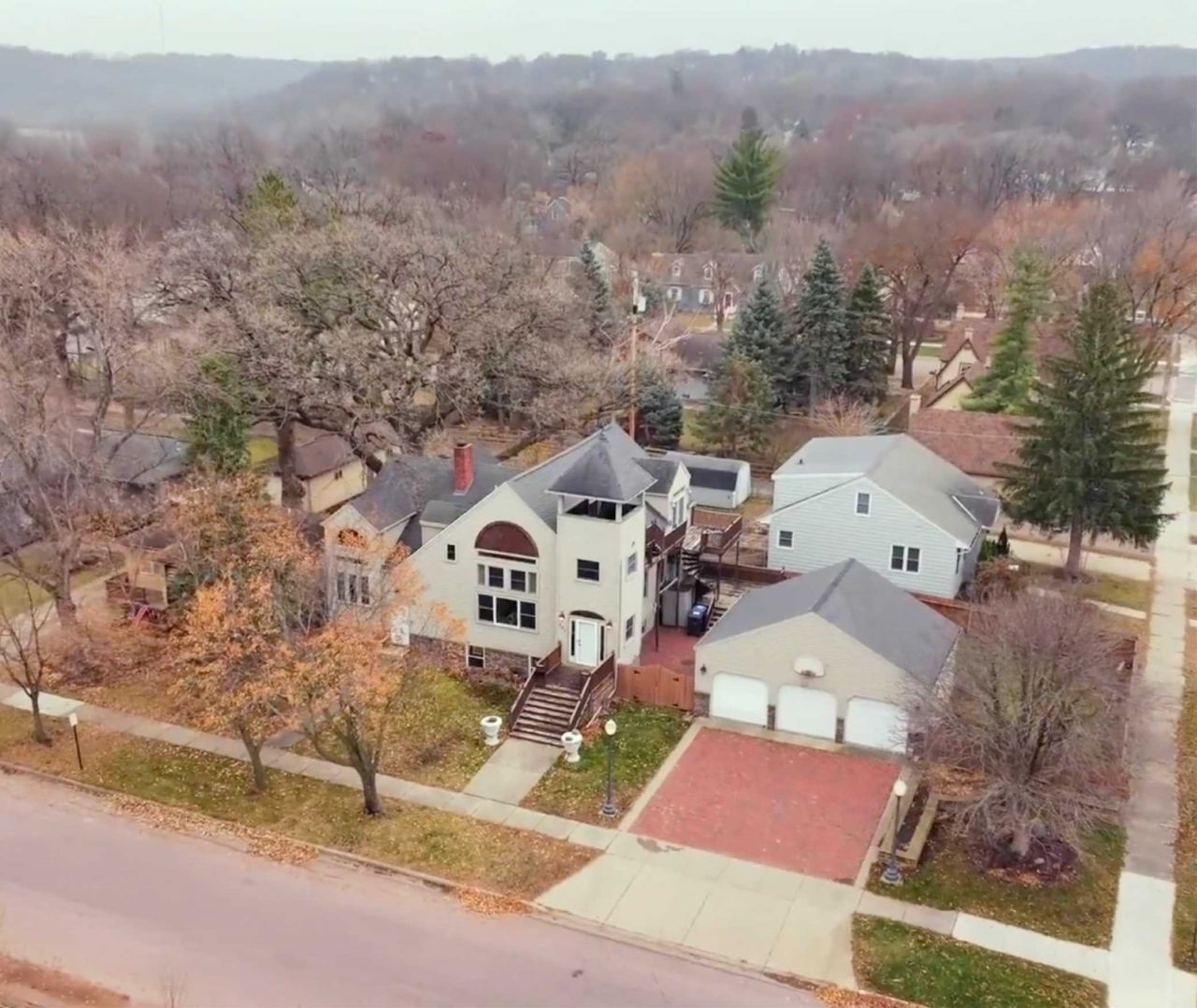 227 W 5th Street , Mankato, MN 56001 Main Photo
