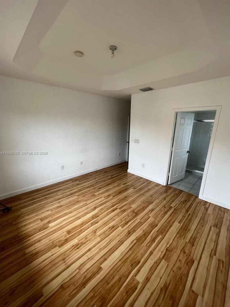 1420 NE 33rd Ave , Unit 201-15, Homestead, FL 33033 Photo