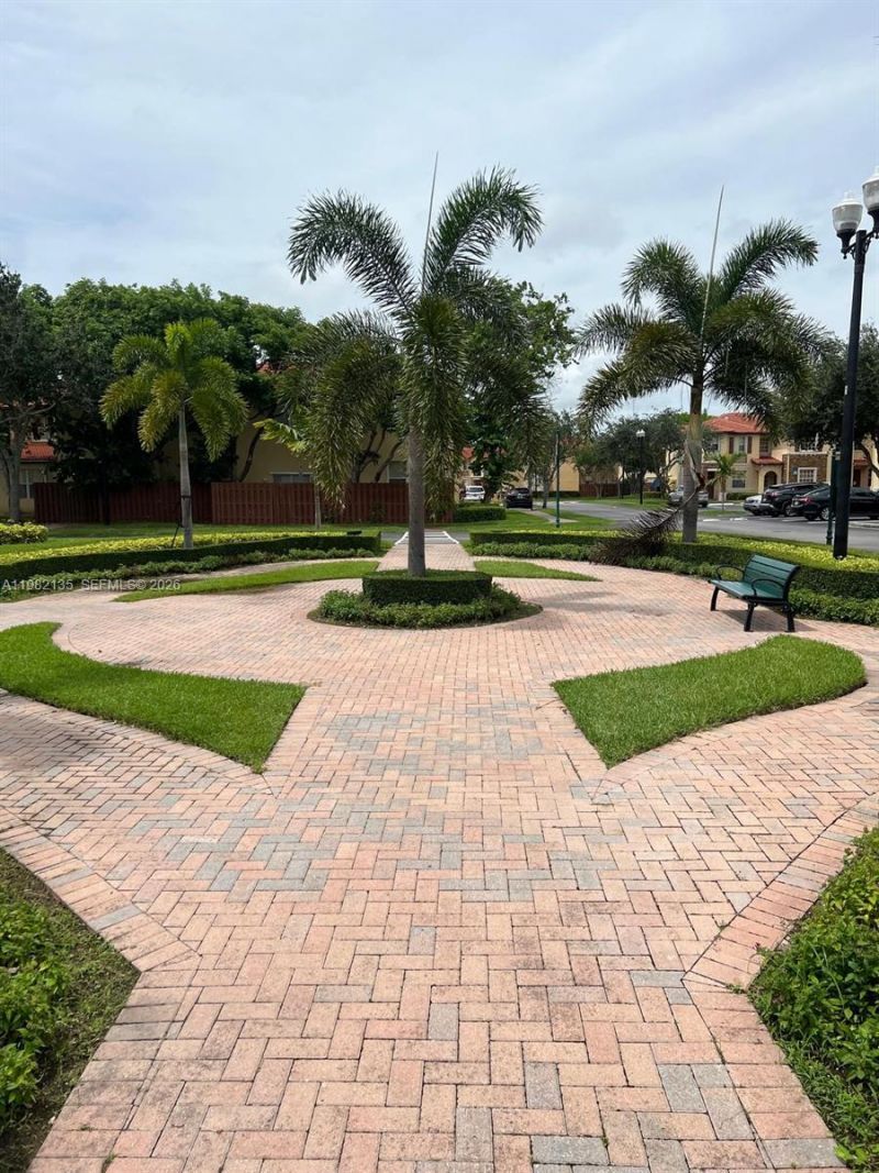 1420 NE 33rd Ave , Unit 201-15, Homestead, FL 33033 Photo