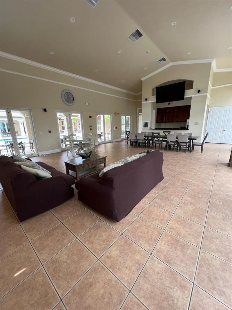 1420 NE 33rd Ave , Unit 201-15, Homestead, FL 33033 Photo