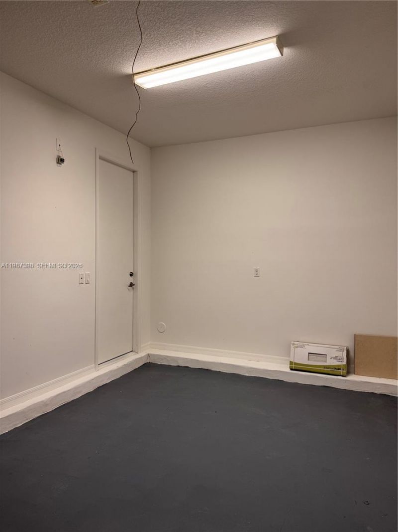 772 NE 191st Ter , Miami, FL 33179 Photo