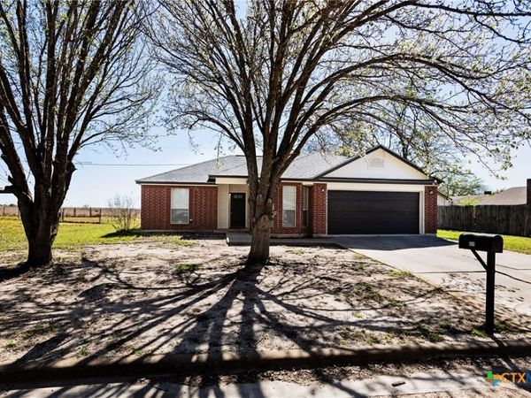 809 Steven Street , Troy, TX 76579