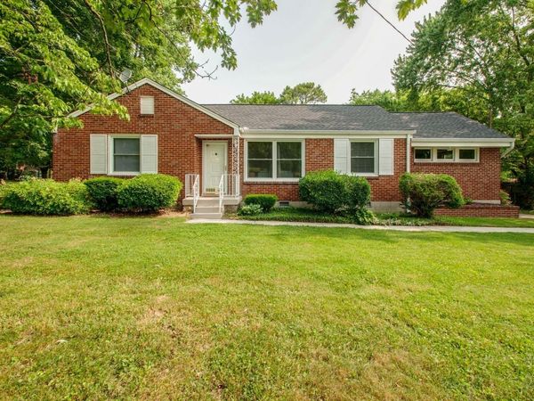 2305 Barclay Dr , Nashville, TN 37206