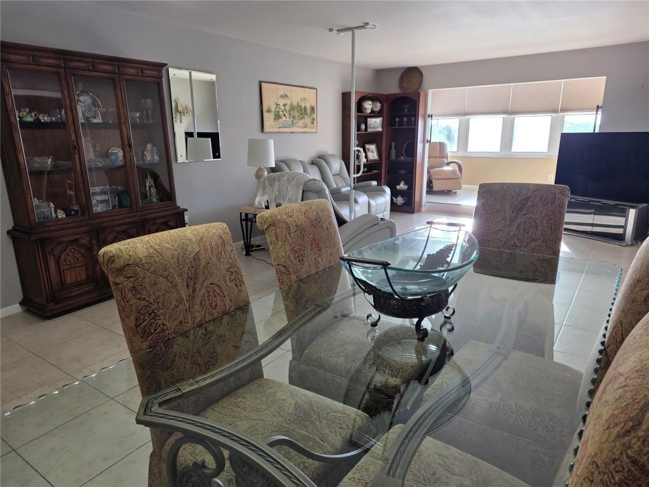 5130 Brittany Drive S, Unit 301, Saint Petersburg, FL 33715 Photo