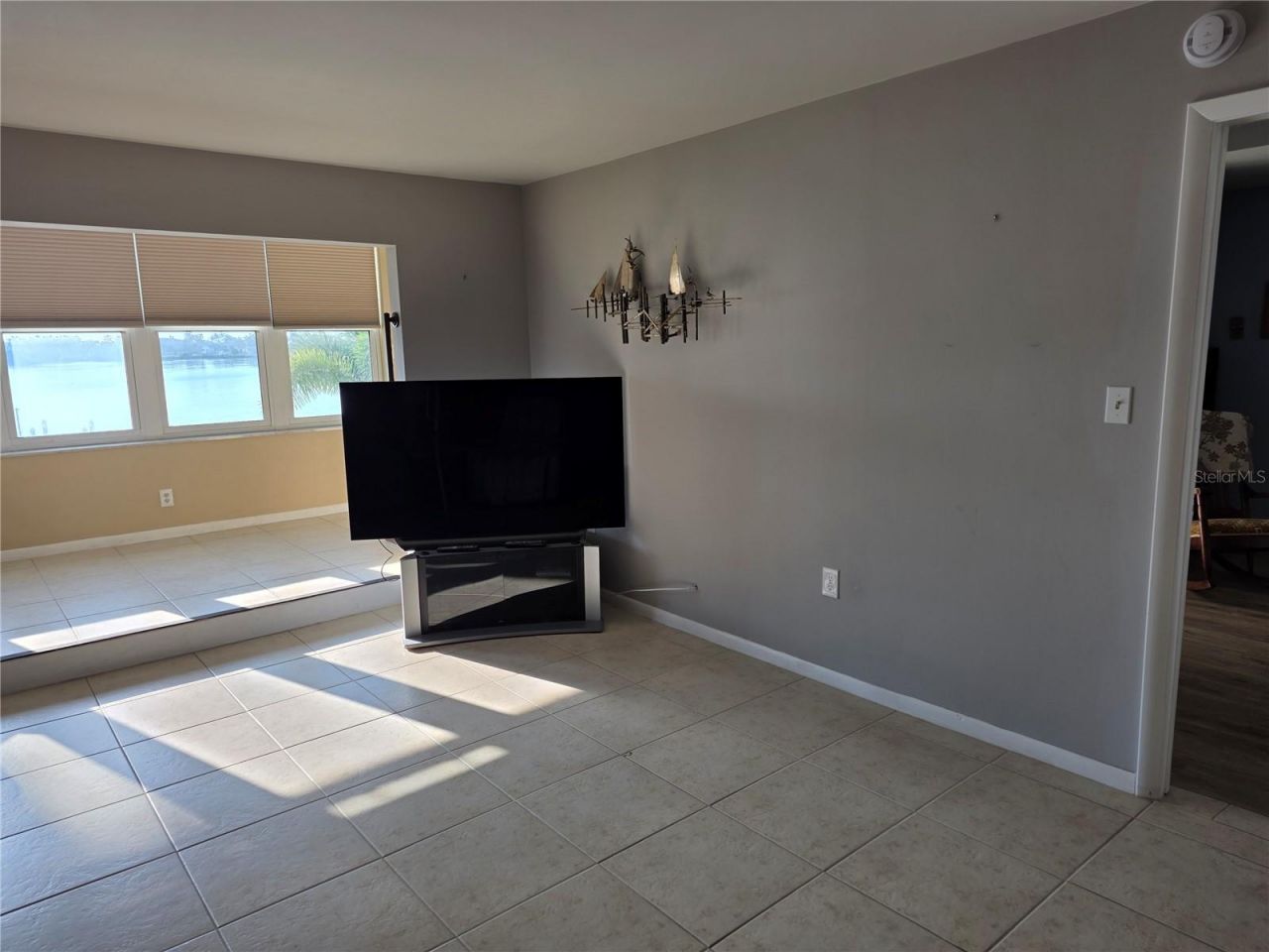 5130 Brittany Drive S, Unit 301, Saint Petersburg, FL 33715 Photo