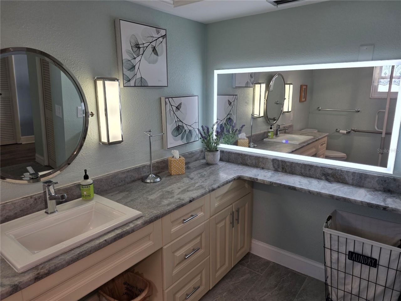 5130 Brittany Drive S, Unit 301, Saint Petersburg, FL 33715 Photo