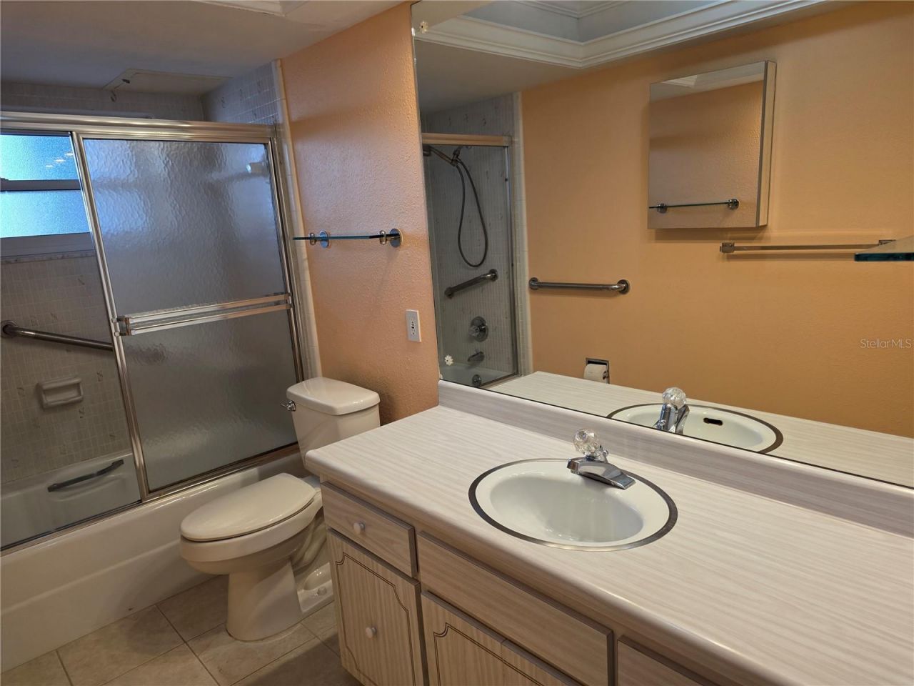 5130 Brittany Drive S, Unit 301, Saint Petersburg, FL 33715 Photo