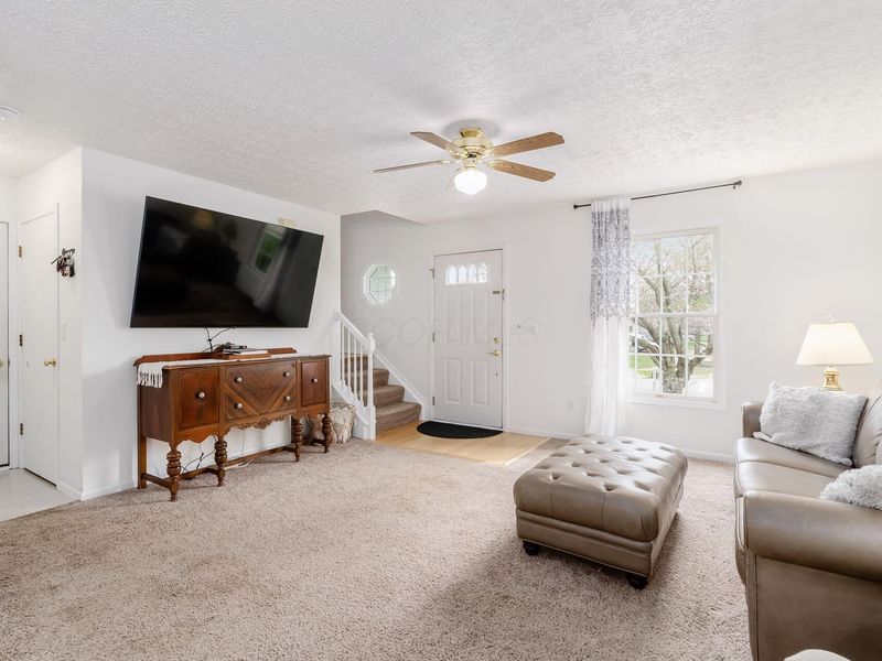 8270 Mariposa Street, Blacklick, OH 43004 Photo 8