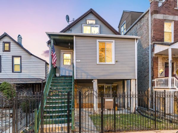 3011 N Kimball Avenue, Chicago, IL 60618