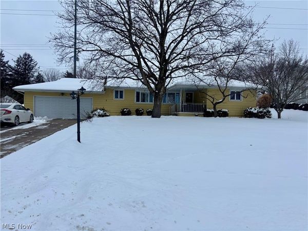 1 Hilltop Drive, Mount Vernon, OH 43050