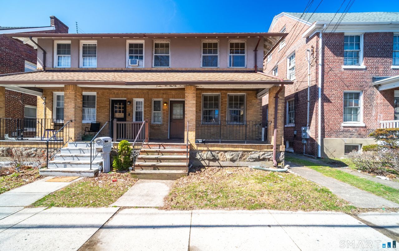 459 East, Bridgeport, CT 06610 Main Photo