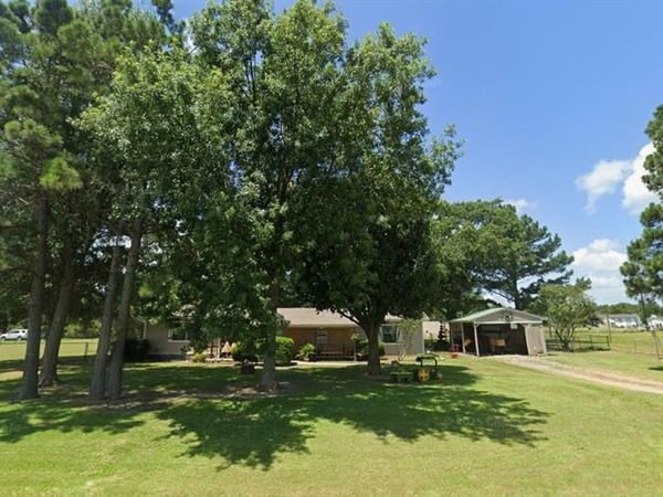 8140 Fm 513 S, Lone Oak, TX 75453