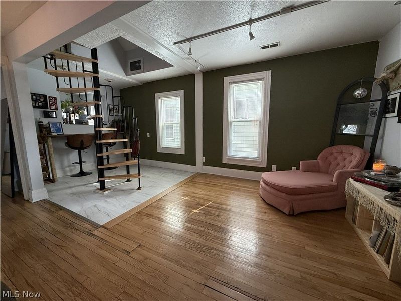 1891 Fulton Road, Cleveland, OH 44113 Photo 11