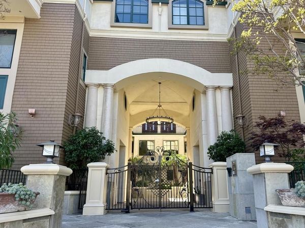 124 2nd Street, Unit 11, Los Altos, CA 94022