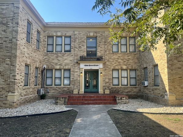 128 W MAGNOLIA AVE, Unit 8, San Antonio, TX 78212